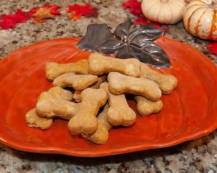 Easy-Peasy Homemade Pumpkin Dog Treats - A Simple Recipe